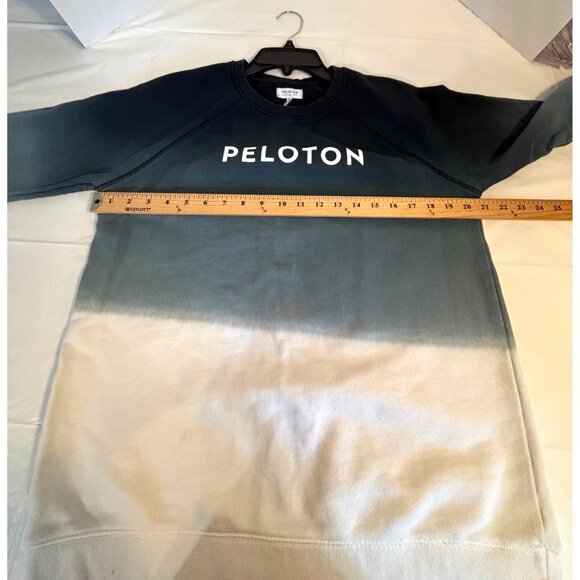 Peloton Sweatshirt Women's Medium Gradient Dip-Dye Crewneck Athleisure - Picture 6 of 8